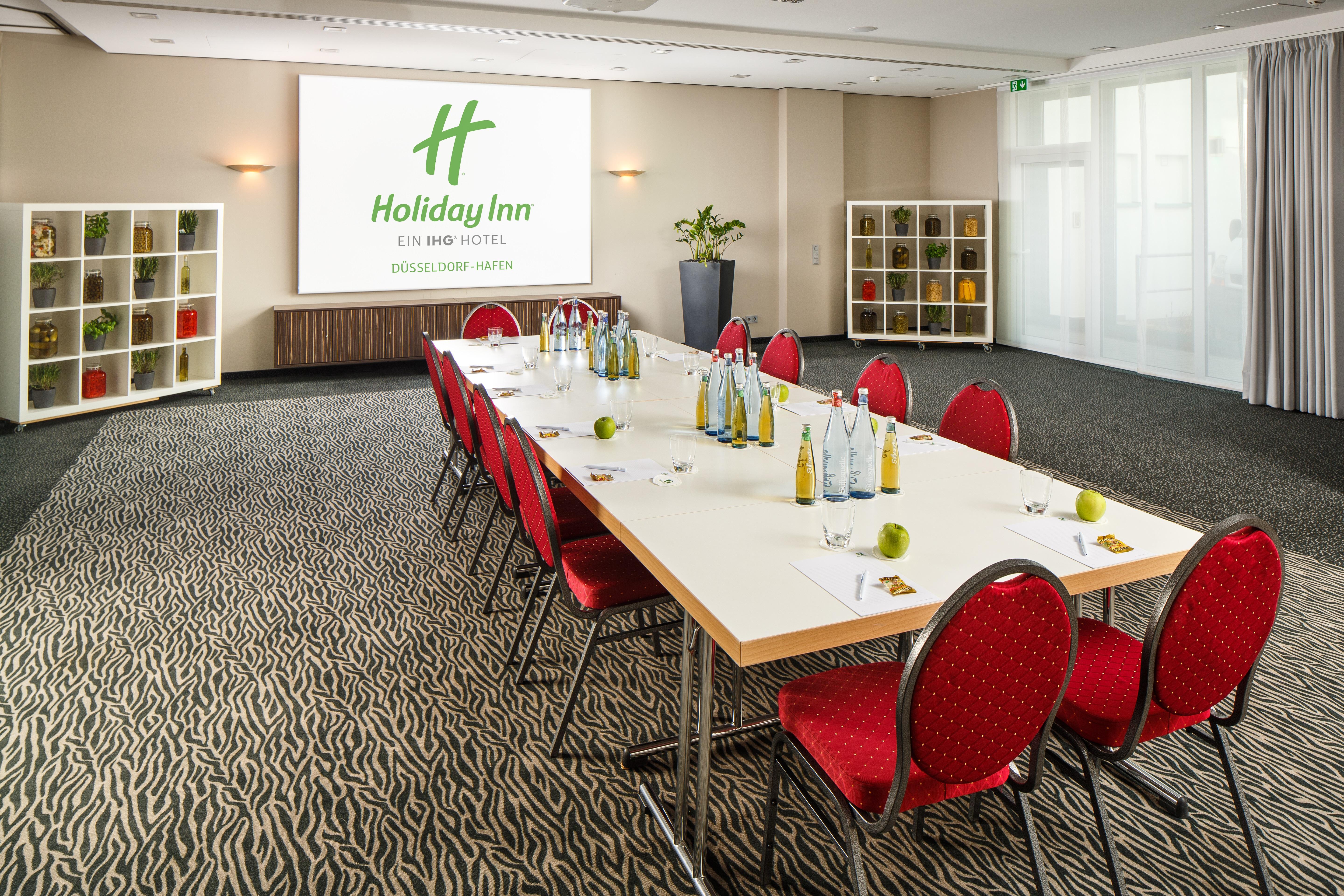 Hafen, An Ihg Dusseldorf