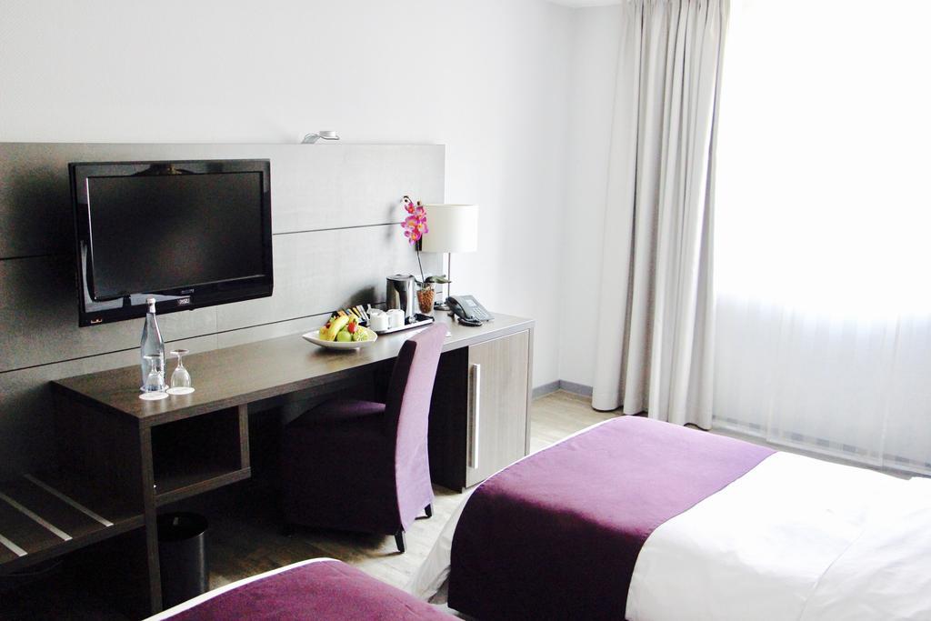 Hafen, An Ihg 4* Düsseldorf